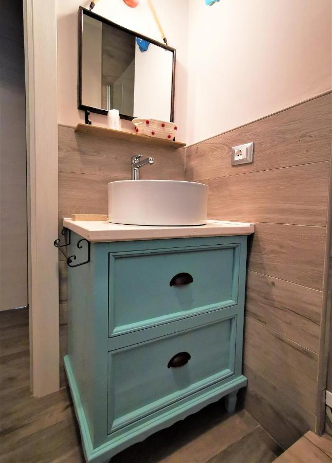 Alcivico3 Bed and Breakfast Civitanova Marche Exteriör bild
