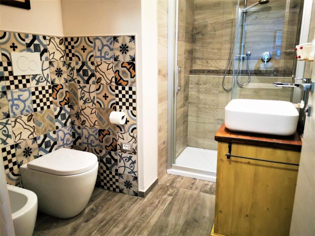 Alcivico3 Bed and Breakfast Civitanova Marche Exteriör bild
