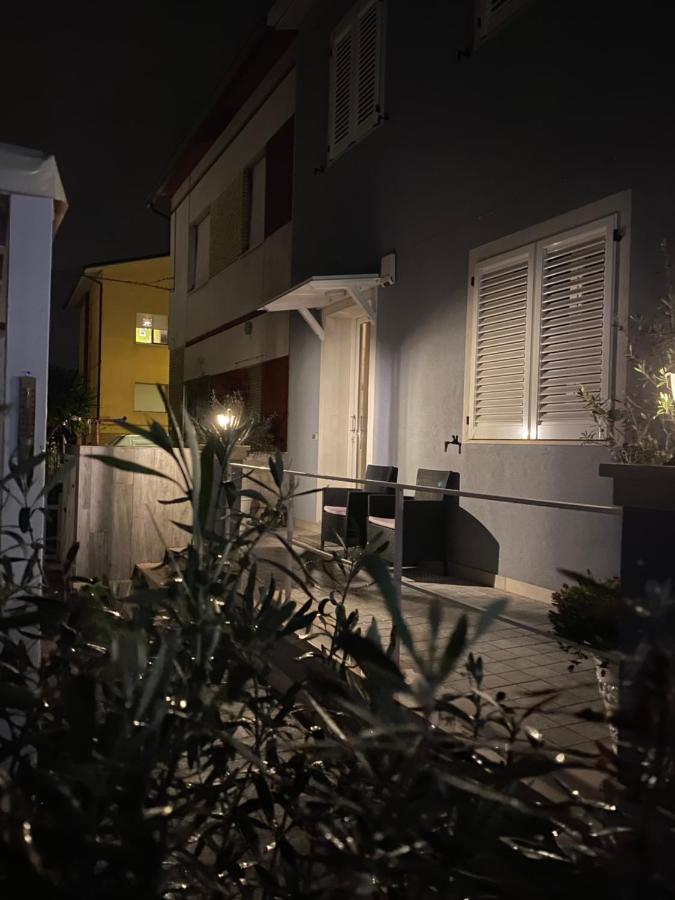 Alcivico3 Bed and Breakfast Civitanova Marche Exteriör bild