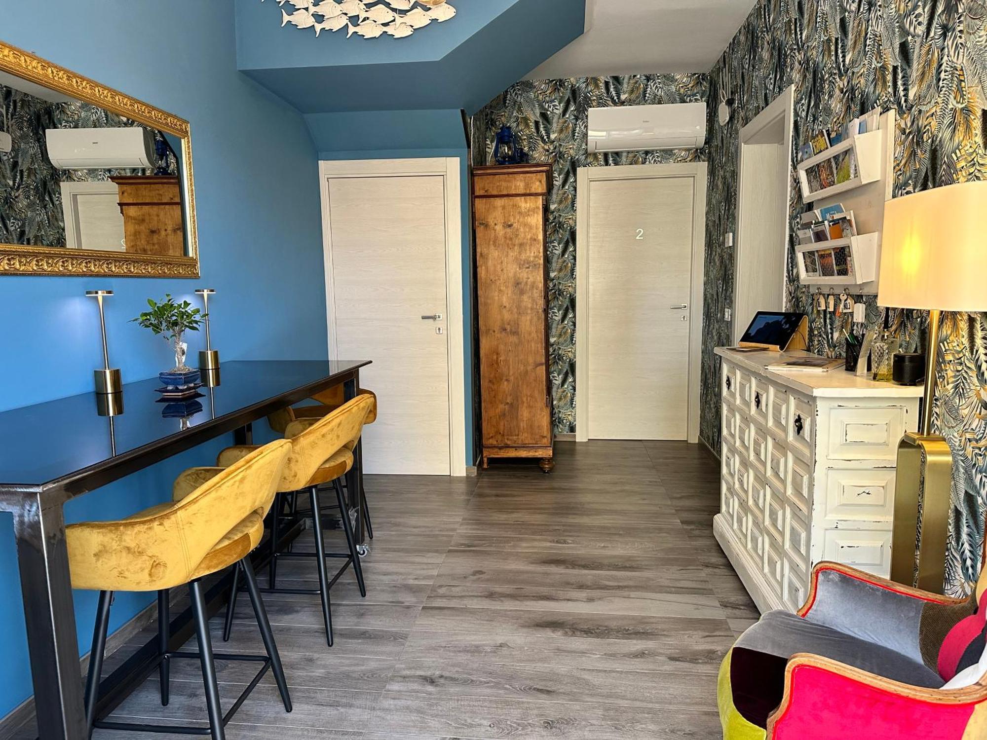 Alcivico3 Bed and Breakfast Civitanova Marche Exteriör bild